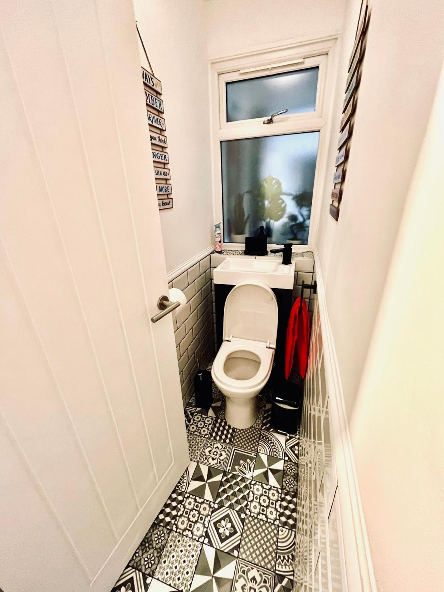 Newly Refurbished ,Chic, Attractive 3 Bedroom Flat London Exterior foto